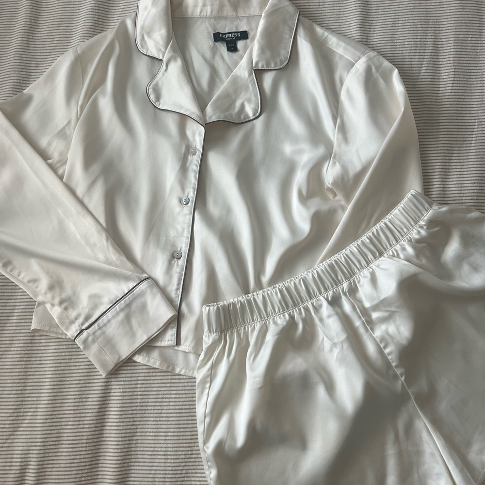 Women's Satin Pajama Set